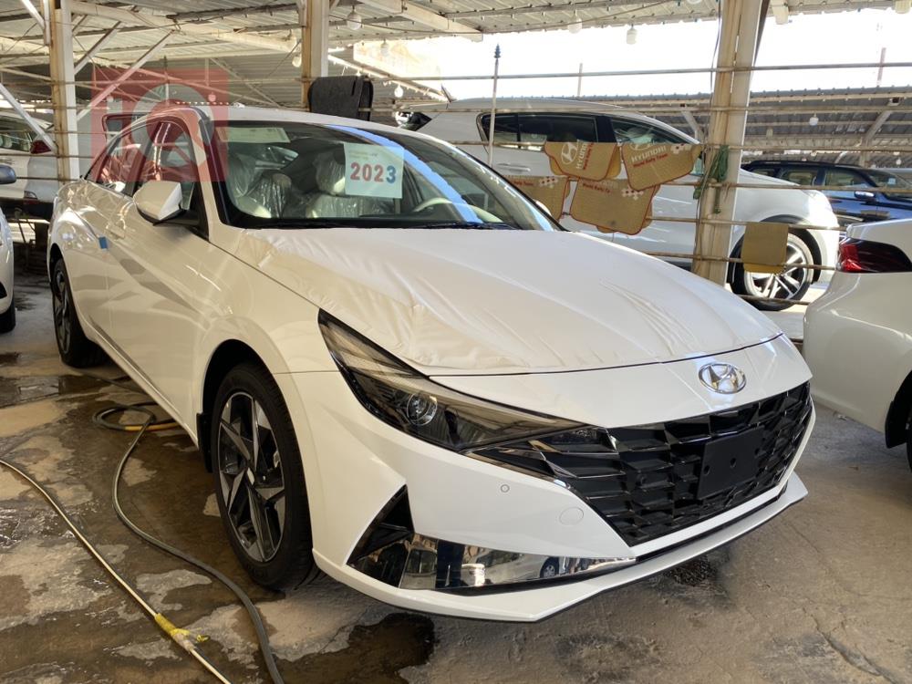 هیوندای ئەلەنترا
